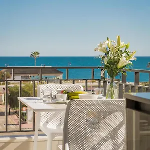 https://wonderful-new-apartment-from-the-beach-and-center.1costadelsol.com