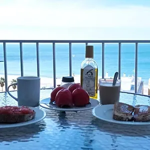 https://apartamento-fuentebravia.es-andalucia.com